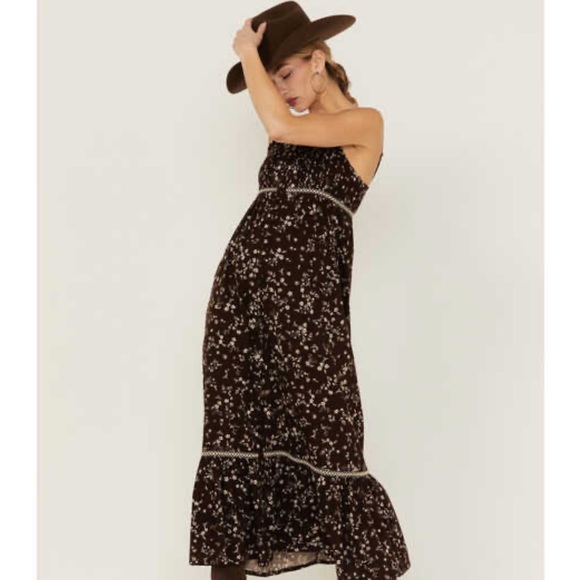 Cleo +wolf floral duster - Picture 4 of 7